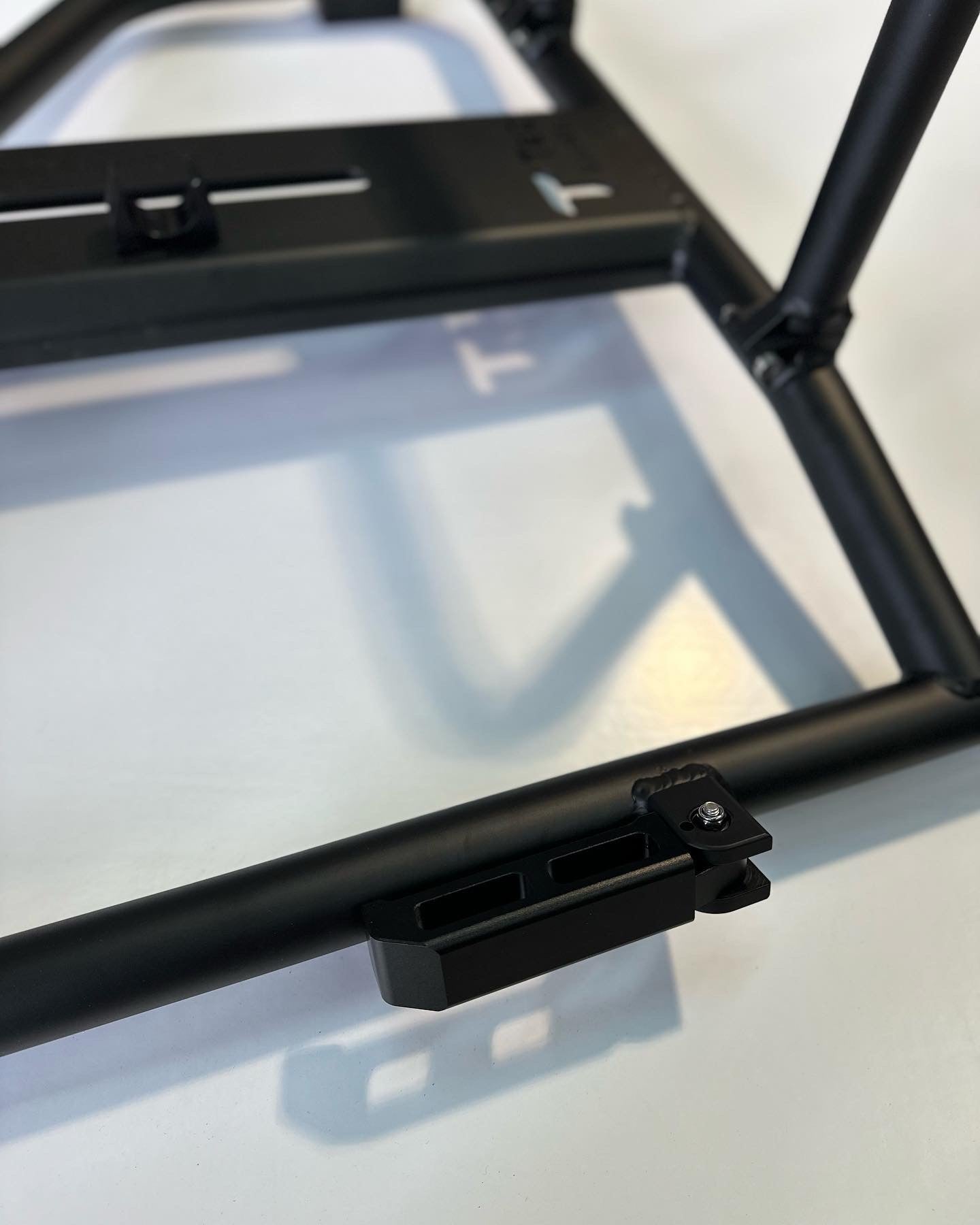 Ford Transit Two-in-one ladder and tire carrier