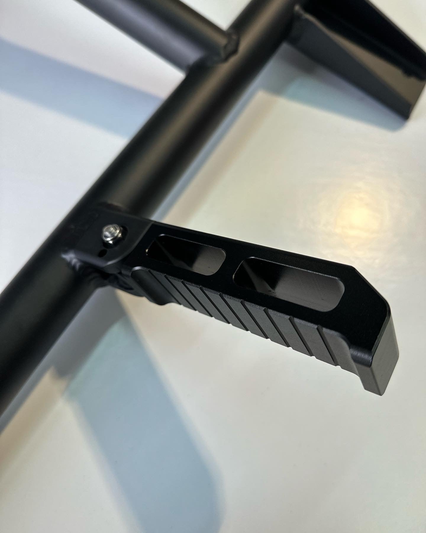 Ford Transit Two-in-one ladder and tire carrier