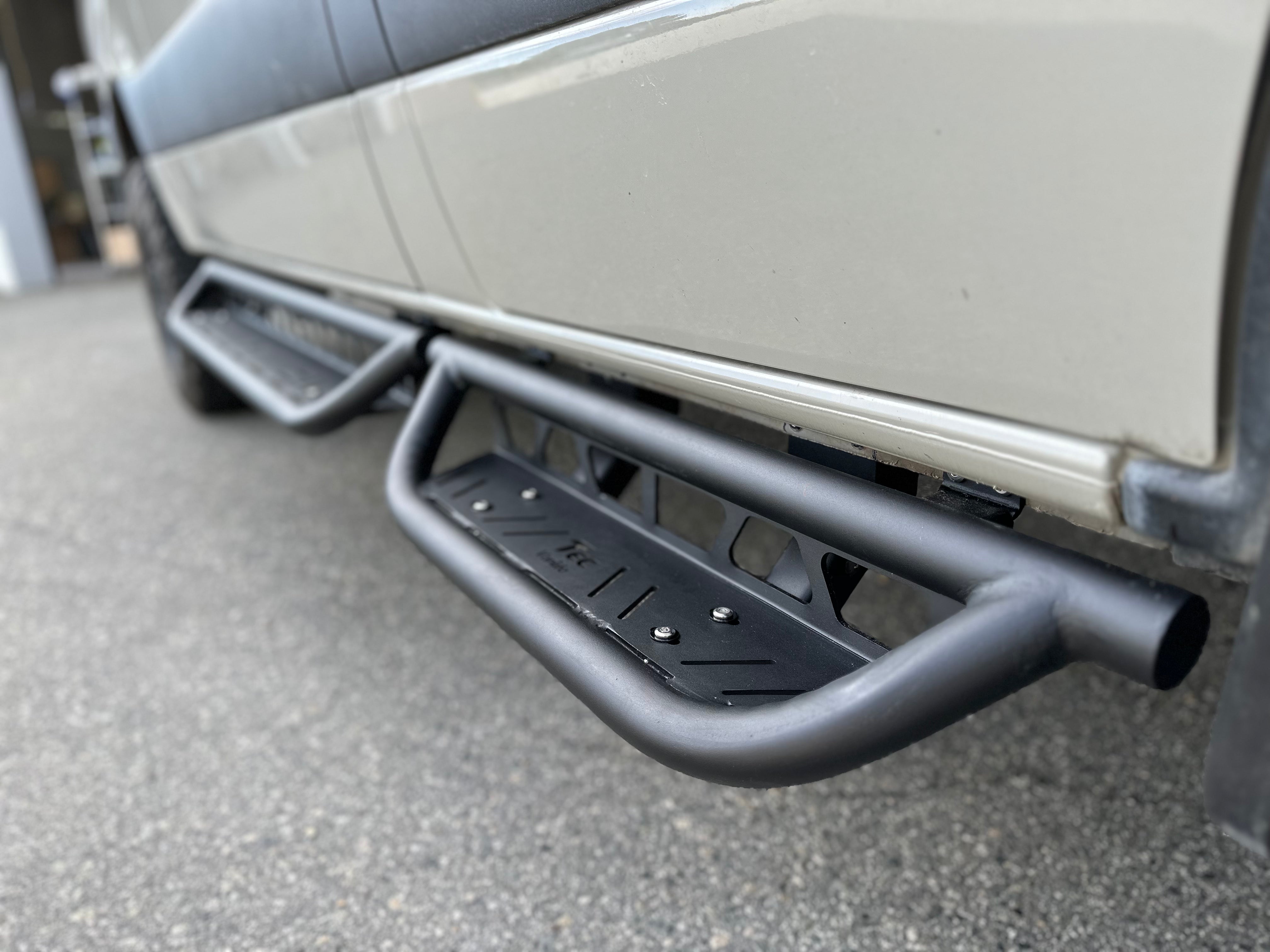 Tec Vanlife Drop Down Running Board for Sprinters