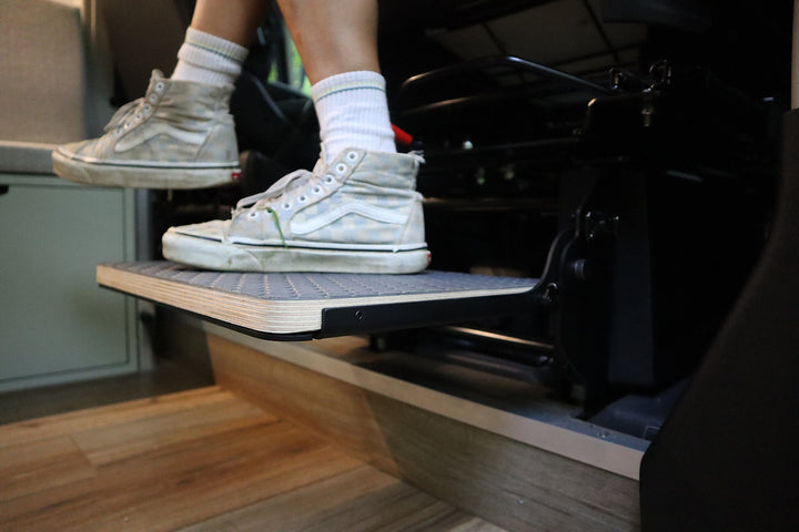 Hangout Footrest