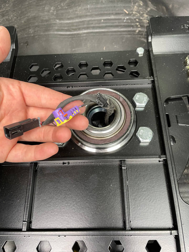 Chevy Express/GMC Savana/GMC Savana Express Seat Swivel (1996-Current)